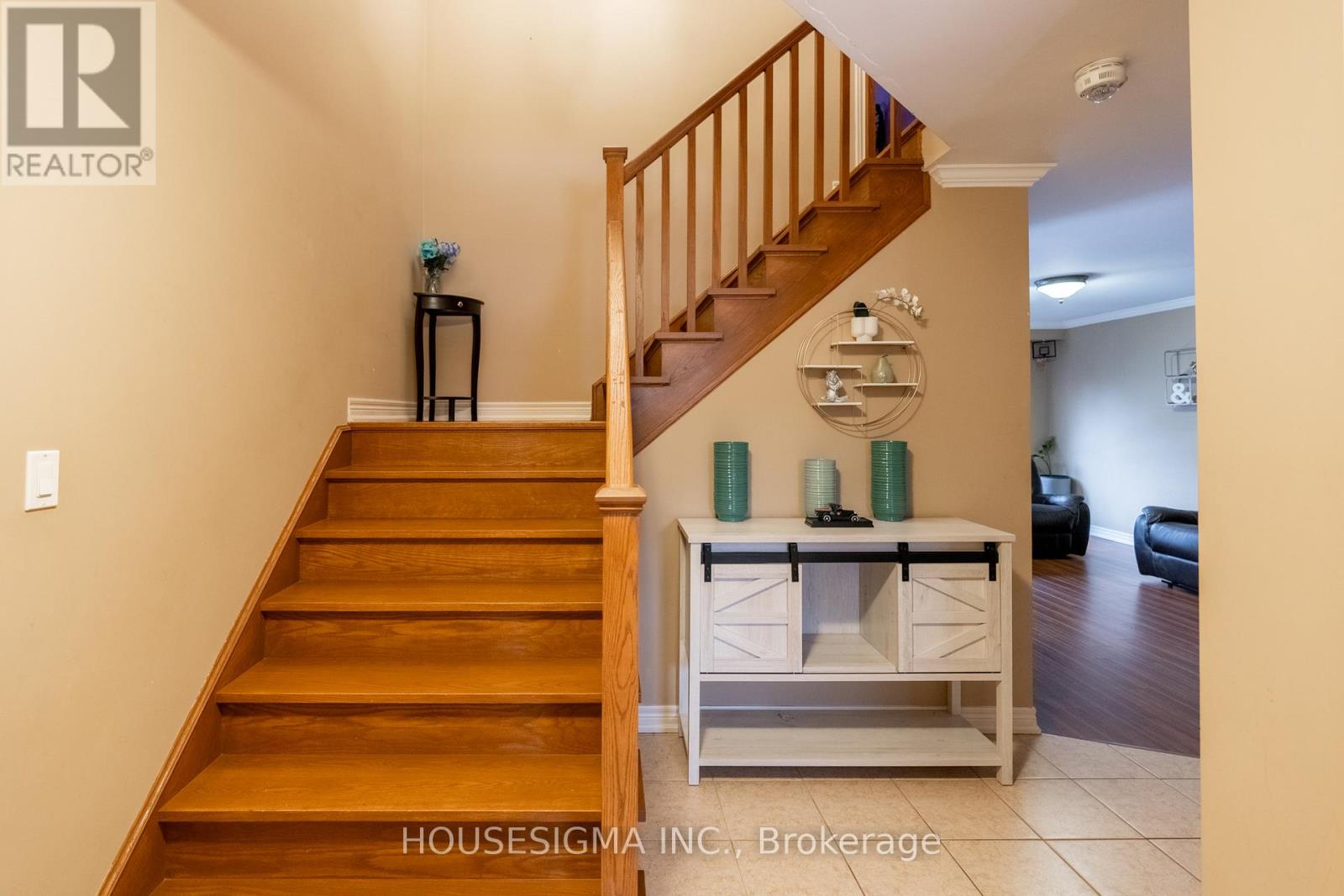 48 South Street N, Thorold, Ontario  L0S 1K0 - Photo 2 - X13780262