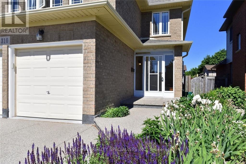 310 Brigadoon Drive, Hamilton, Ontario  L9C 0B7 - Photo 4 - X13780334