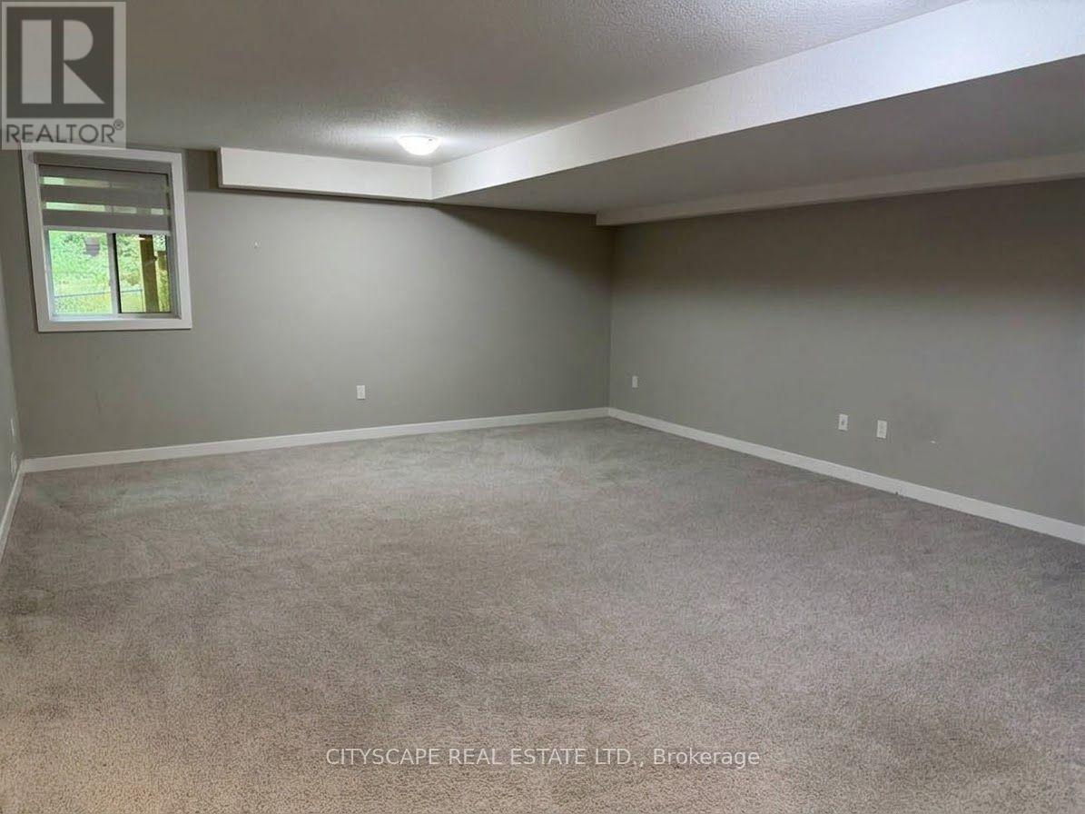 908 Robert Ferrie Drive, Kitchener, Ontario  N2R 0P2 - Photo 21 - X13780446
