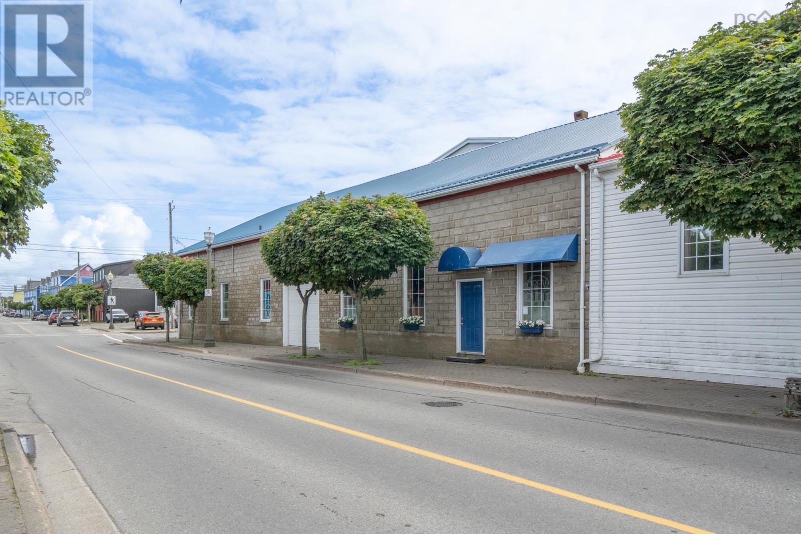 1 Central Street, Yarmouth, Nova Scotia  B5A 3H1 - Photo 11 - 202420304