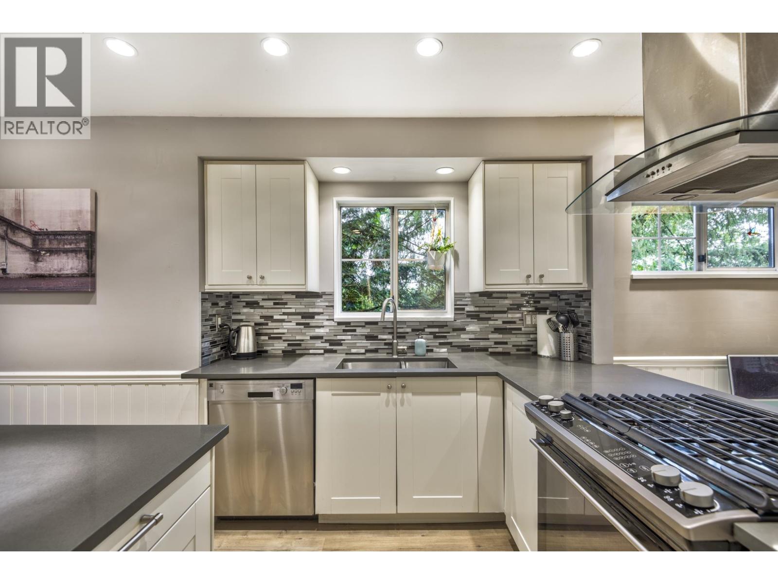 39 795 Noons Creek Drive, Port Moody, British Columbia  V3H 4V4 - Photo 11 - R3163024