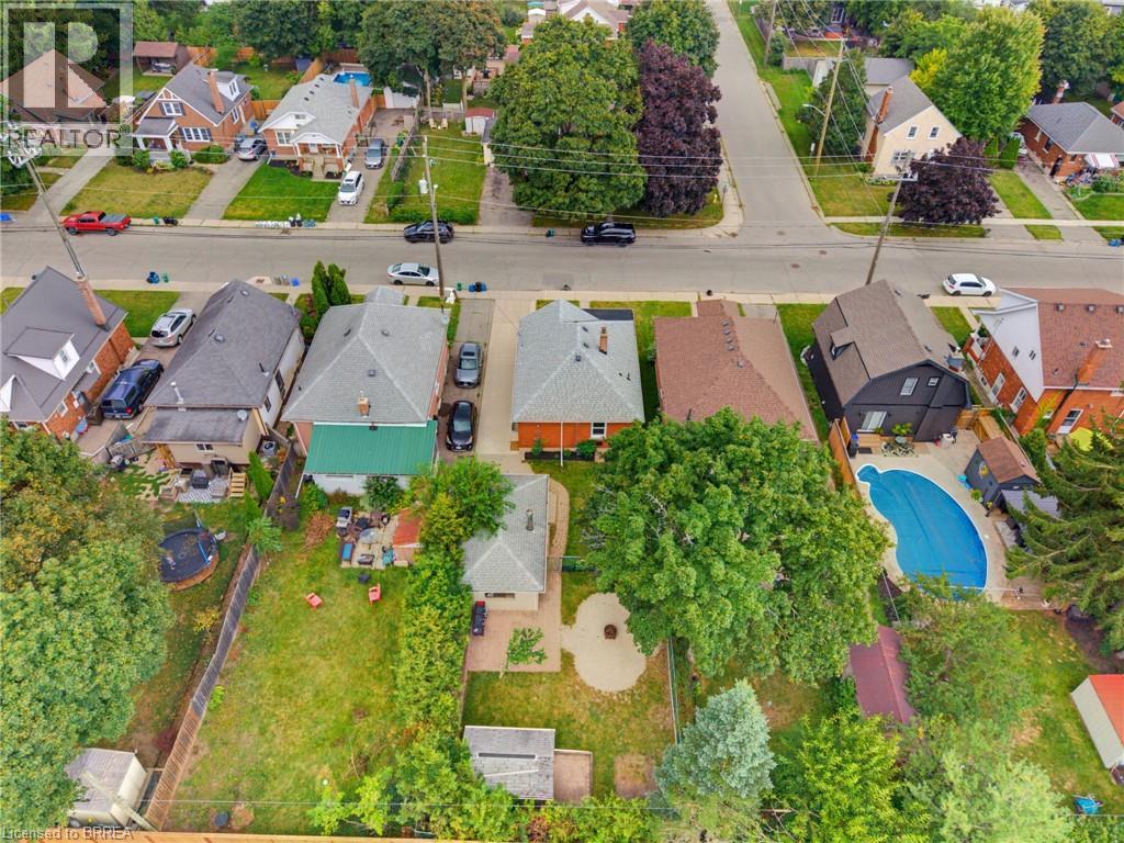 52 Burwell Street, Brantford, Ontario  N3T 4T7 - Photo 24 - 40858741