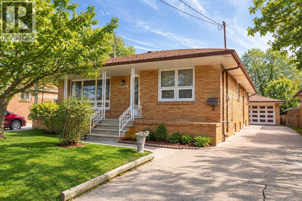 2666 JOS ST LOUIS, Windsor, Ontario