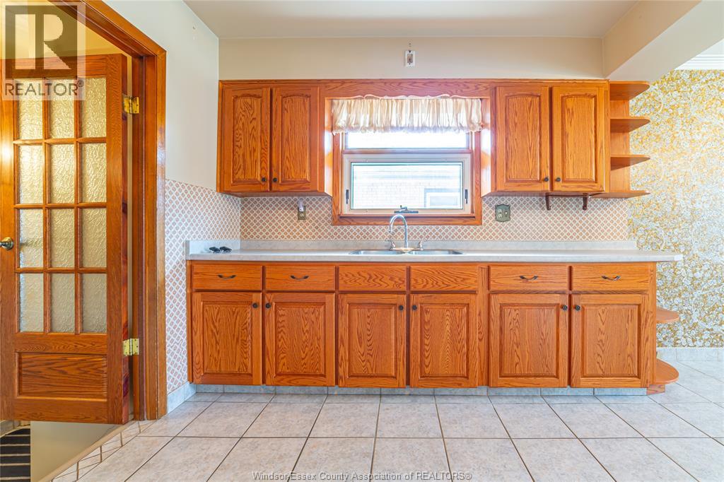 2666 Jos St. Louis, Windsor, Ontario  N8T 2M6 - Photo 9 - 26022447