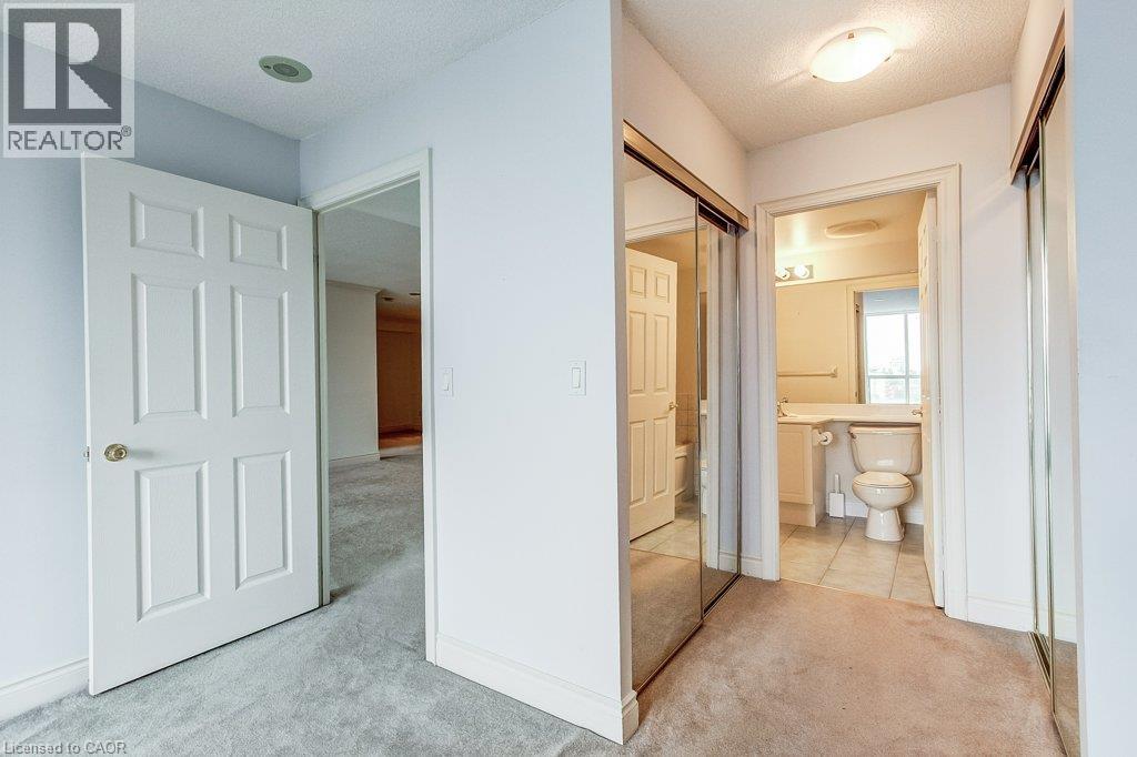 442 MAPLE Avenue Unit# 1005