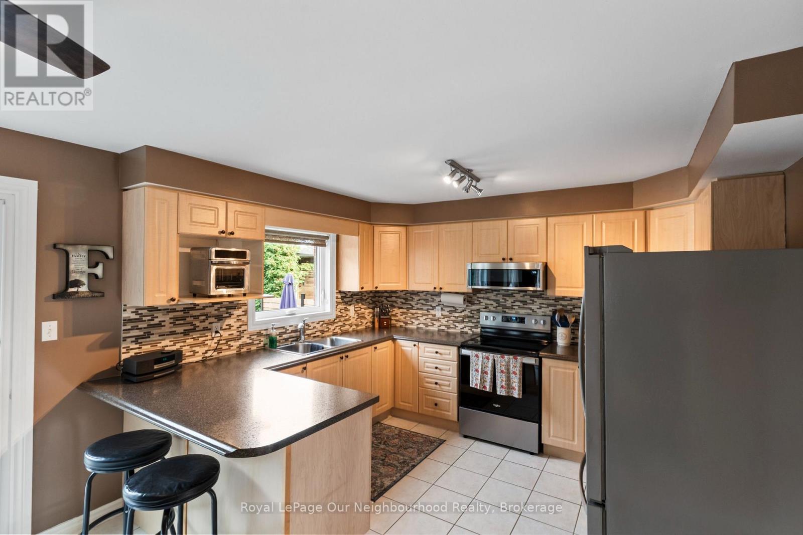 17 Catherwood Lane, Clarington, Ontario  L1B 1C1 - Photo 10 - E13780602