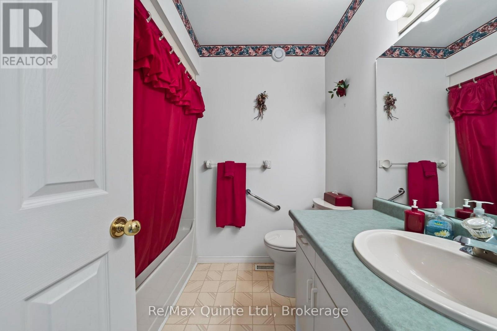 26 Oak Ridge Boulevard, Belleville (Belleville Ward), Ontario  K8N 5W1 - Photo 22 - X13780650