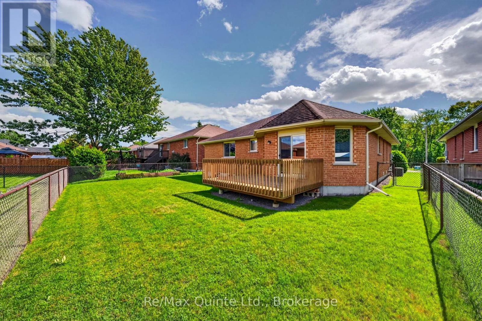 26 Oak Ridge Boulevard, Belleville (Belleville Ward), Ontario  K8N 5W1 - Photo 30 - X13780650