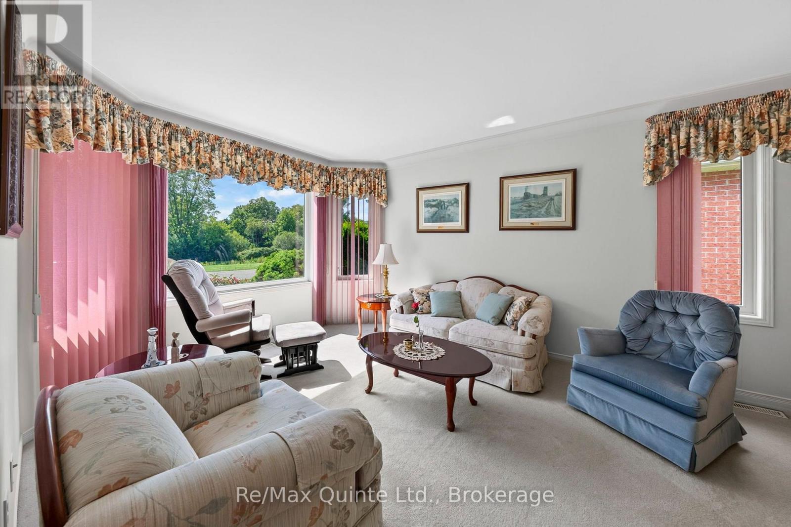 26 Oak Ridge Boulevard, Belleville (Belleville Ward), Ontario  K8N 5W1 - Photo 6 - X13780650