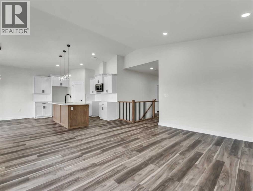 107 Sierra Road Sw, Medicine Hat, Alberta  T1B 4Y6 - Photo 6 - A2343960