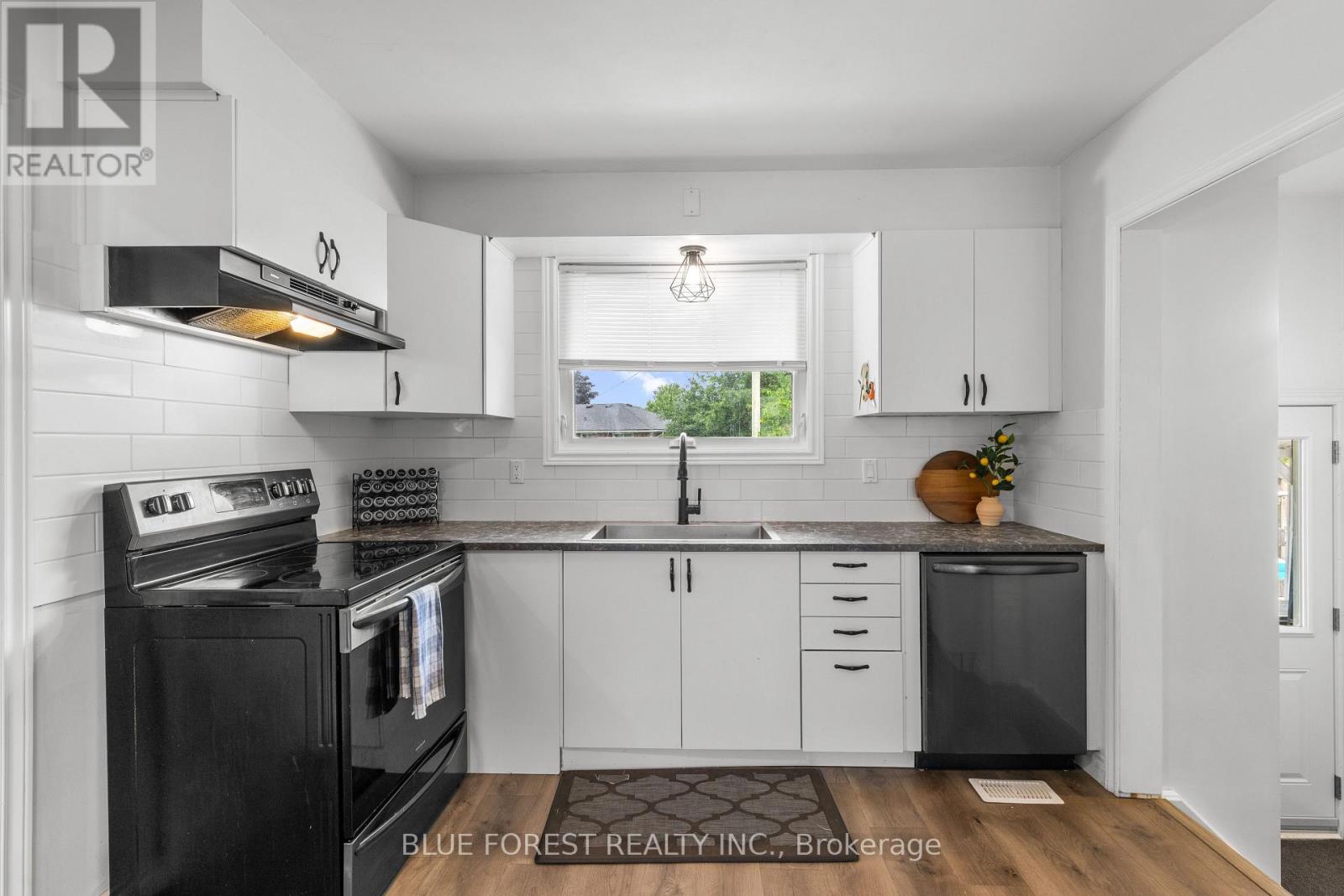 42 Dunwich Drive, St. Thomas, Ontario  N5R 4T9 - Photo 10 - X13780518