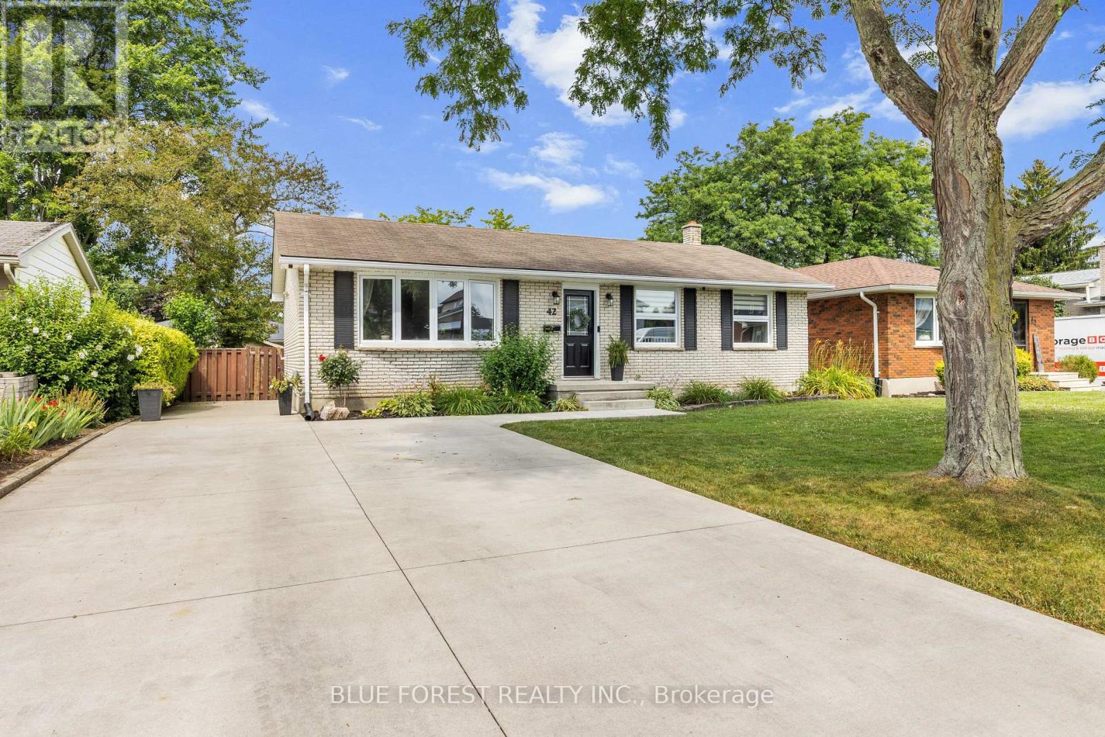 42 Dunwich Drive, St. Thomas, Ontario  N5R 4T9 - Photo 2 - X13780518