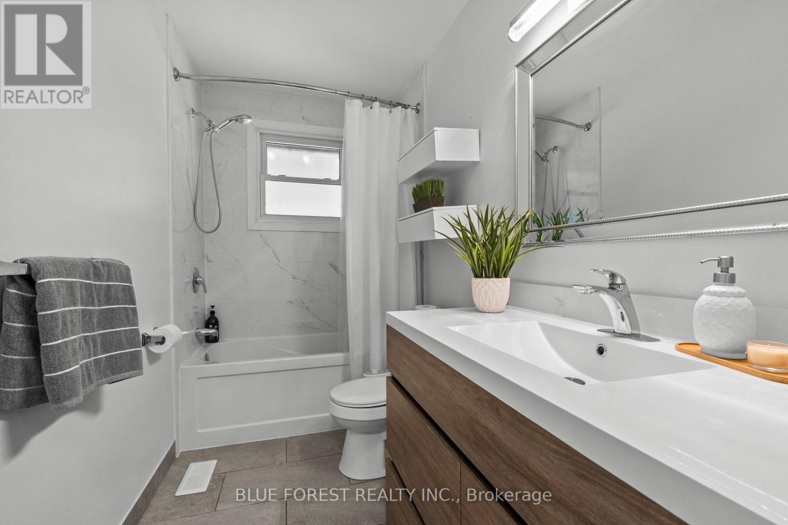 42 Dunwich Drive, St. Thomas, Ontario  N5R 4T9 - Photo 20 - X13780518