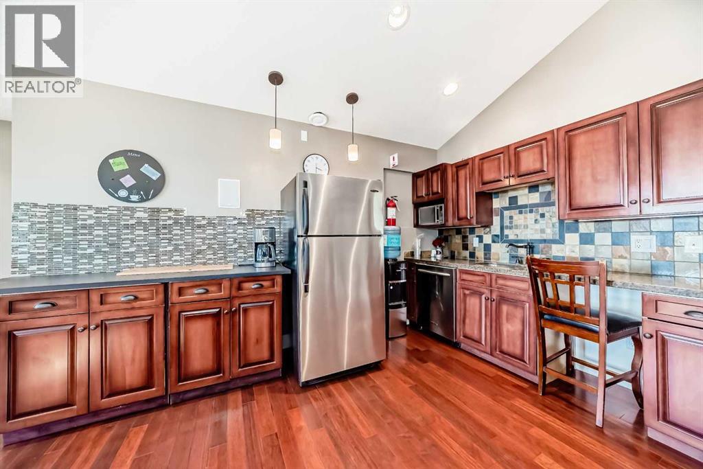 10909 Eamon Road NW, Calgary, Alberta  T3G 5H2 - Photo 24 - A2309549