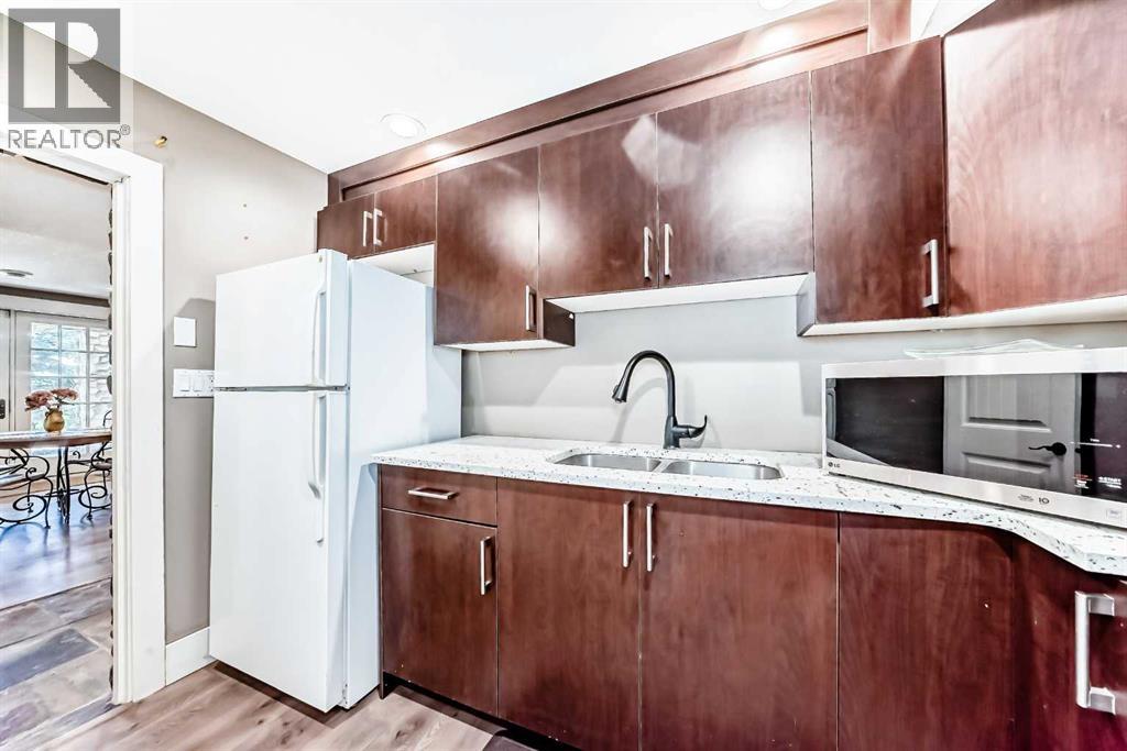 10909 Eamon Road NW, Calgary, Alberta  T3G 5H2 - Photo 30 - A2309549