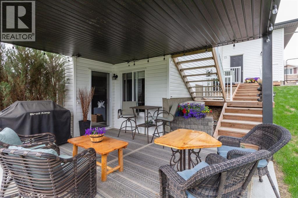 5215 35 Avenue, Camrose, Alberta  T4V 5H5 - Photo 43 - A2294769