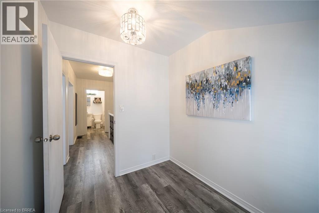 171 Drummond Street, Brantford, Ontario  N3S 6A6 - Photo 8 - 40862394