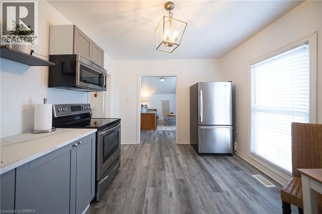 171 Drummond Street, Brantford, Ontario  N3S 6A6 - Photo 14 - 40862394