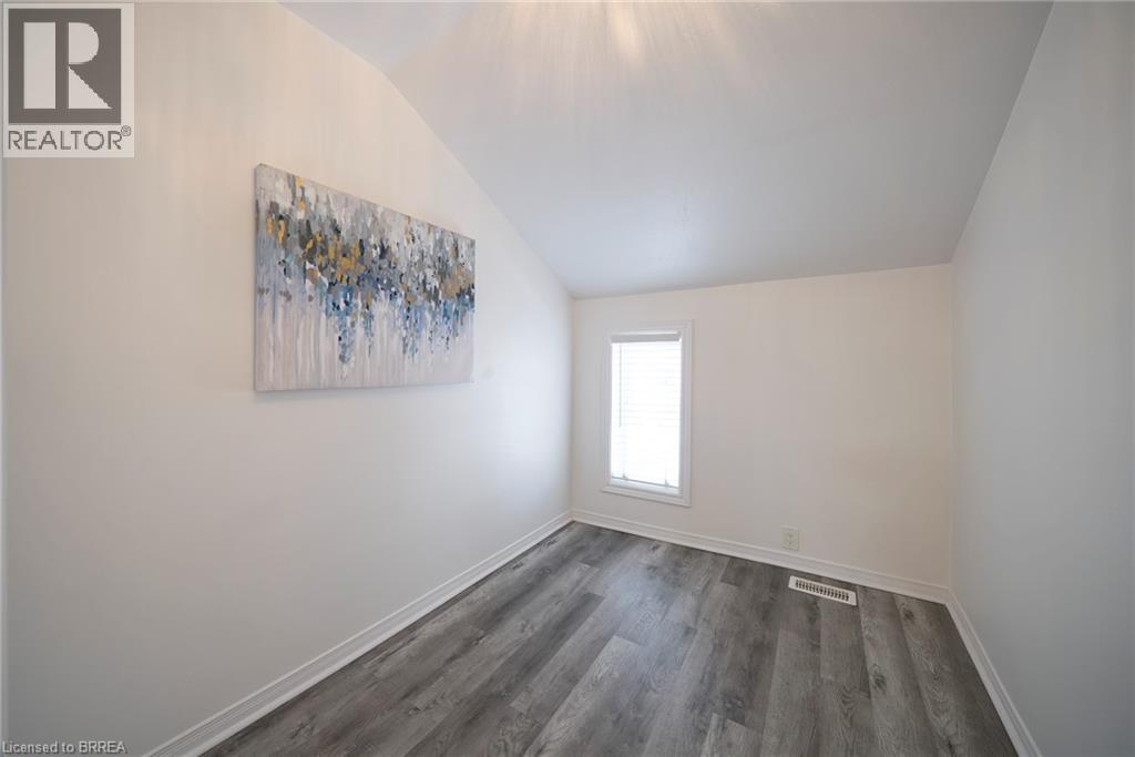 171 Drummond Street, Brantford, Ontario  N3S 6A6 - Photo 7 - 40862394
