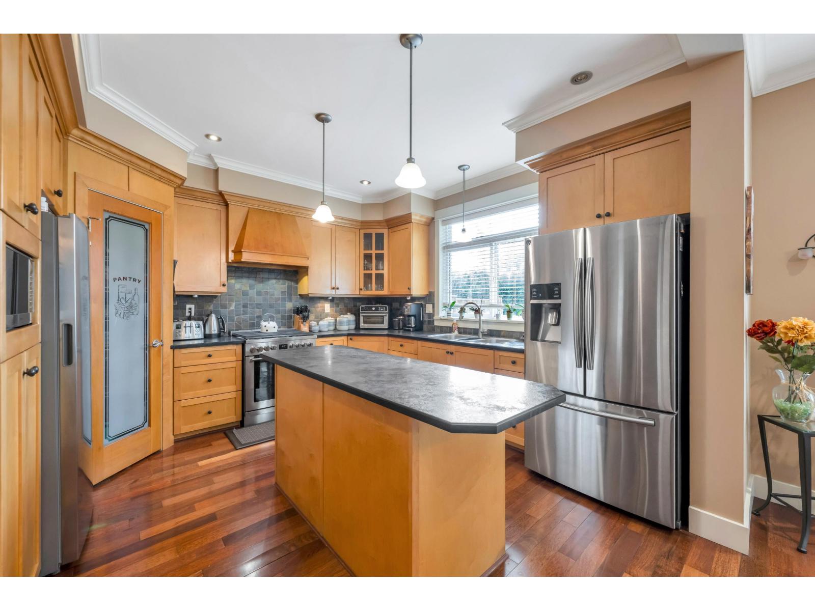 27110 35 Avenue, Langley, British Columbia  V4W 0A5 - Photo 10 - R3161954