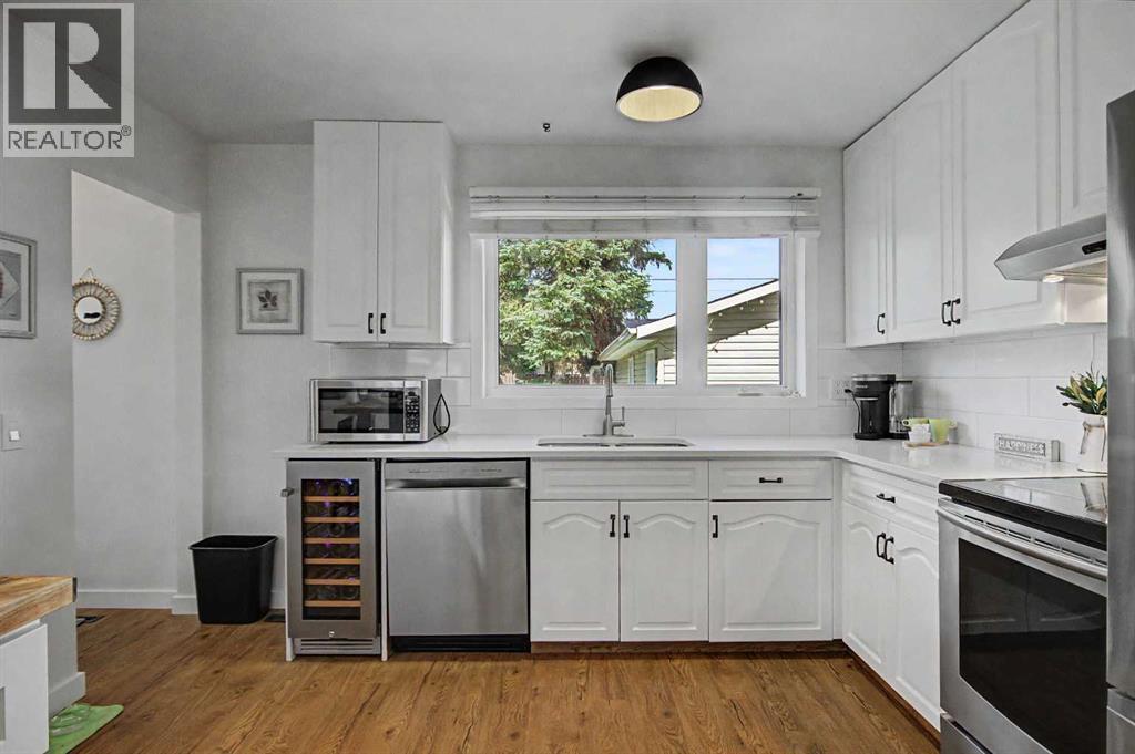 416 Allston Avenue Se, Calgary, Alberta  T2H 1R7 - Photo 15 - A2344415