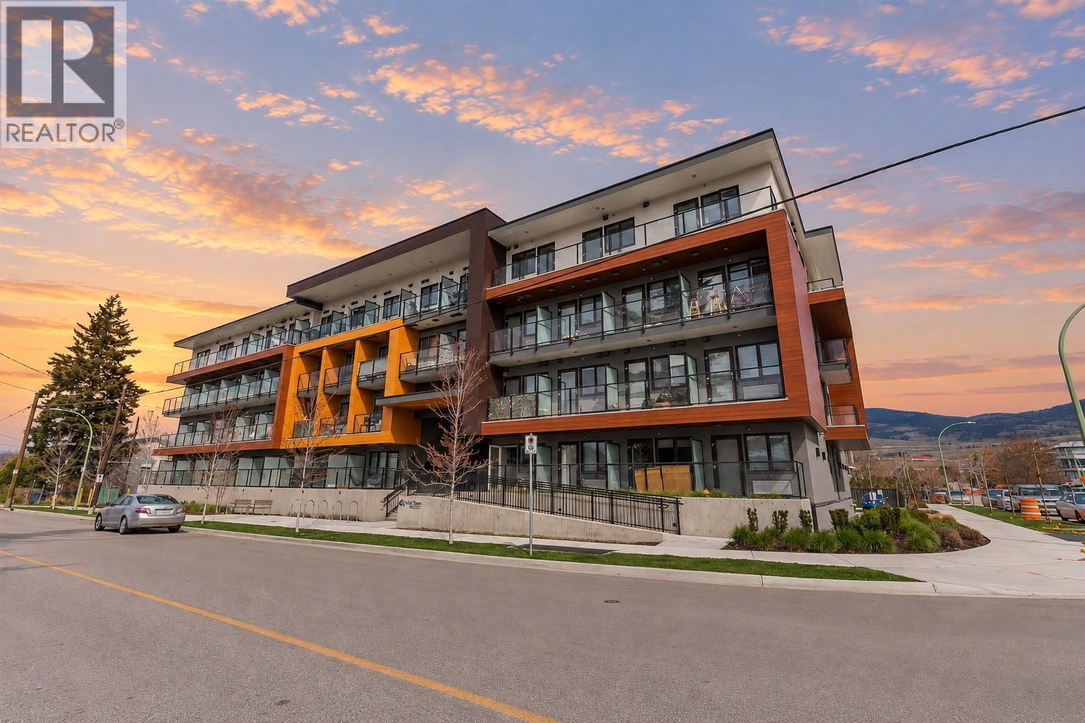345 Dougall Road Unit# Ph8, Kelowna
