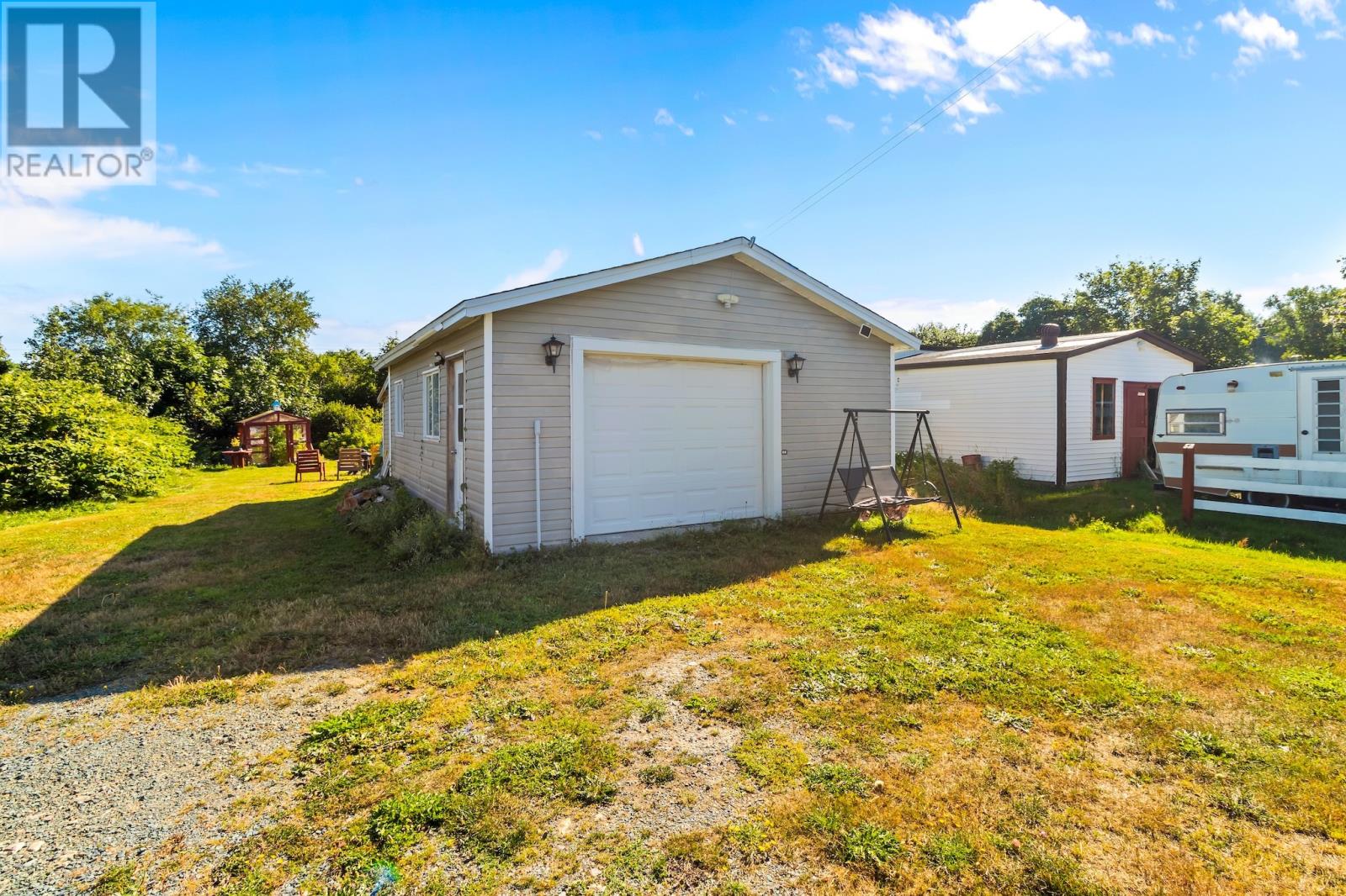 45 Peachytown Road, Conception Bay South — photo 23