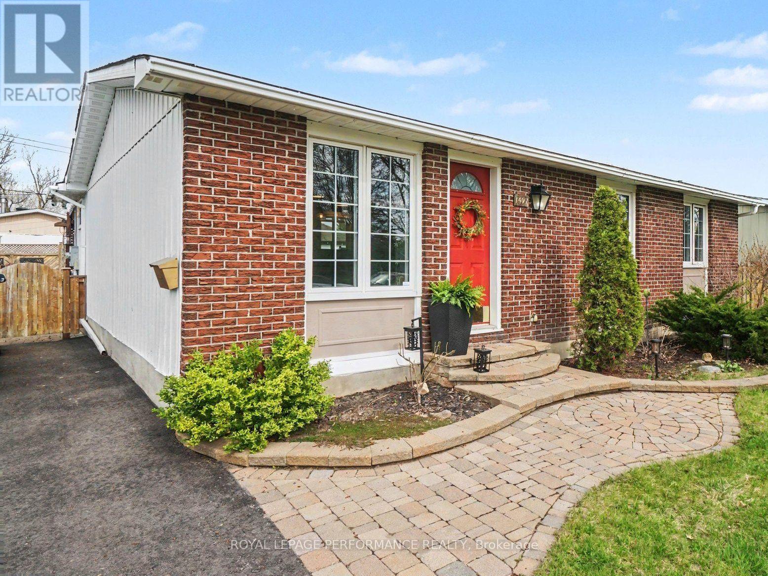1497 Blackheath Street, Ottawa, Ontario  K1E 1K6 - Photo 2 - X13780572