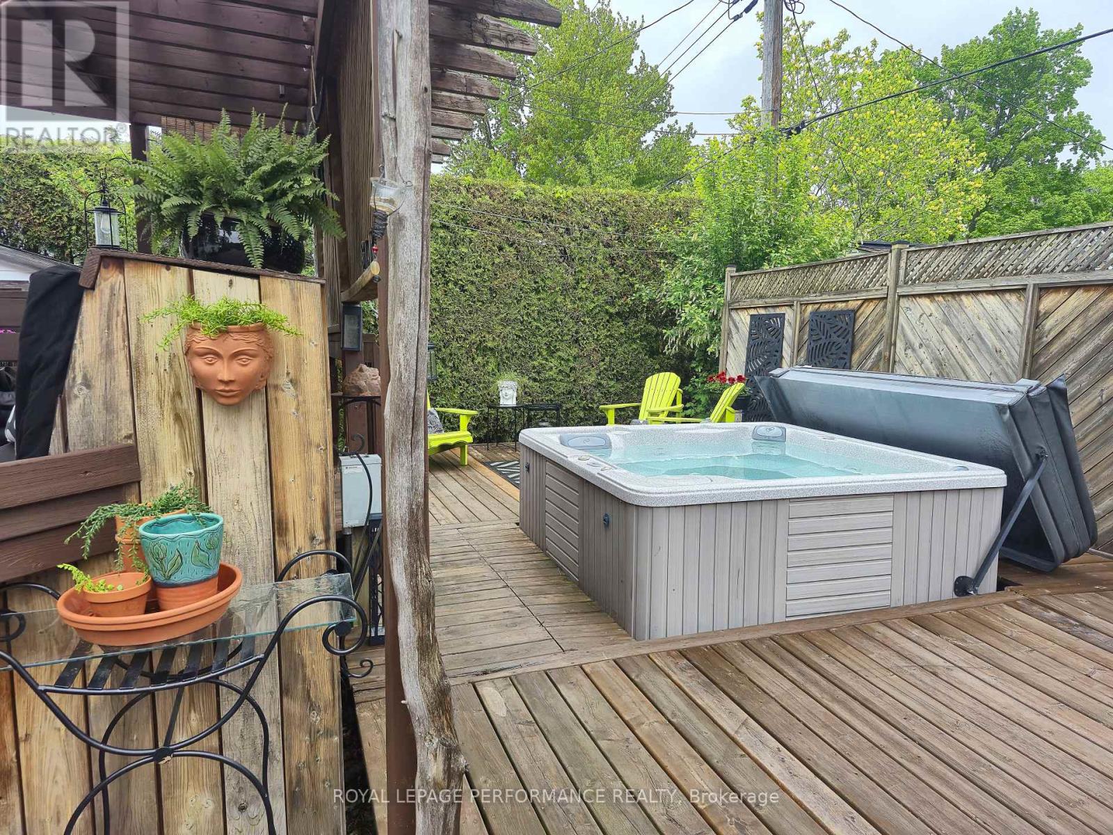1497 Blackheath Street, Ottawa, Ontario  K1E 1K6 - Photo 29 - X13780572