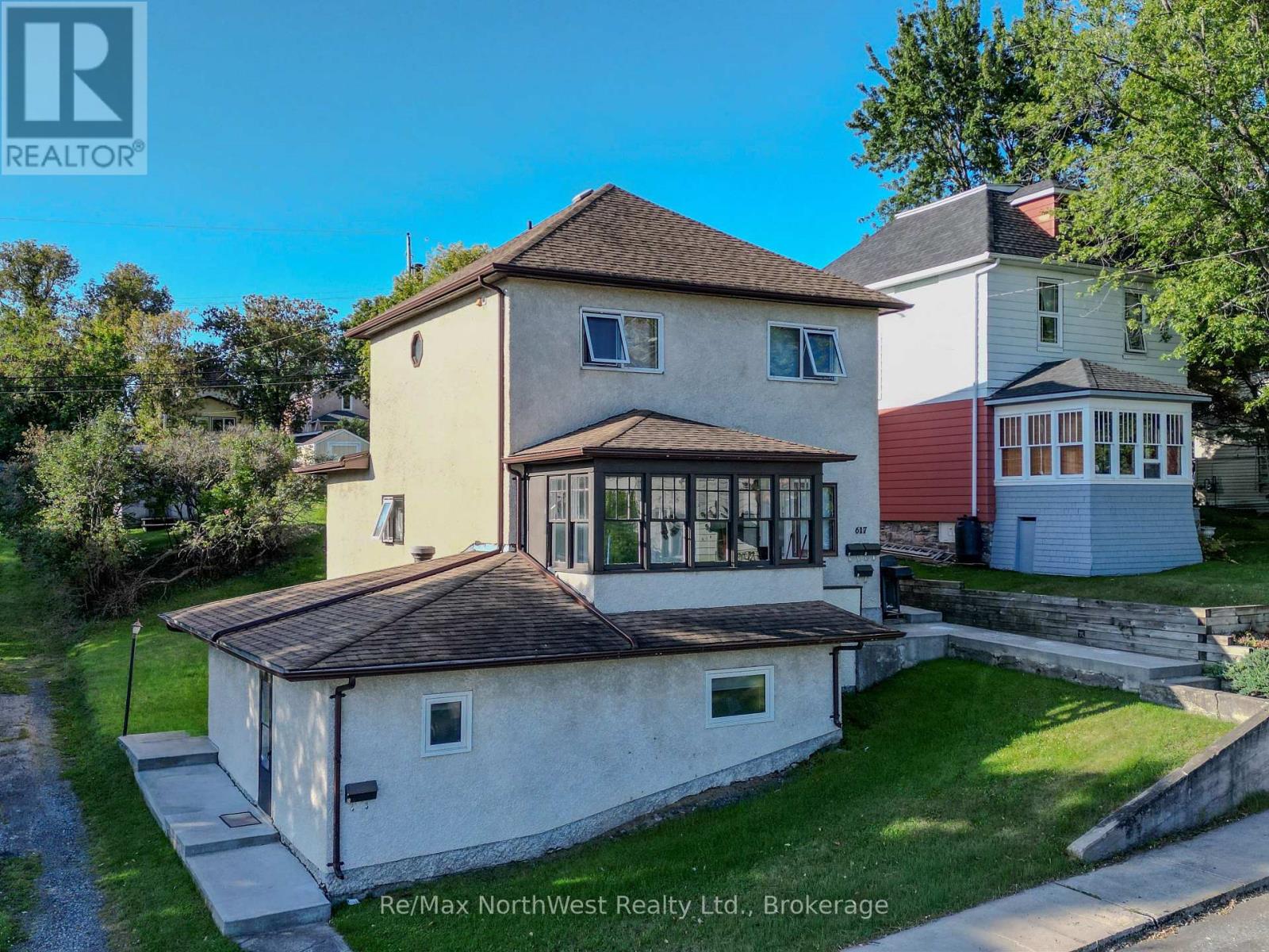617 First Street S, Kenora (Central), Ontario  P9N 1E1 - Photo 1 - X13780586