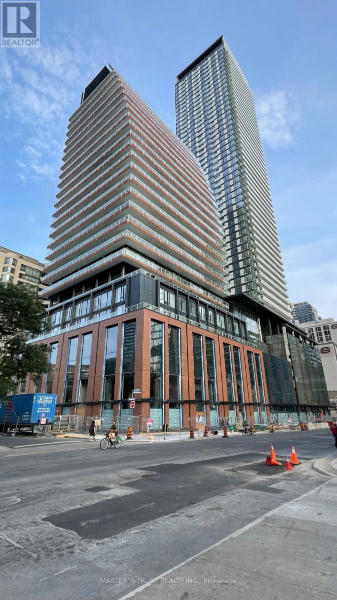 4704 - 501 Yonge Street, Toronto, Ontario  M4Y 1Y4 - Photo 2 - C13780534