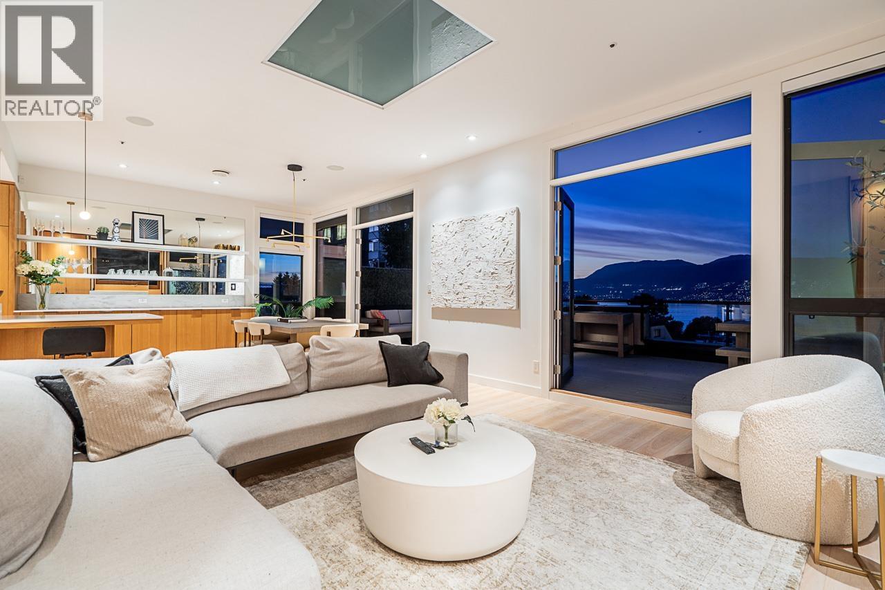 2445 W 1st Avenue, Vancouver, British Columbia  V6K 1G5 - Photo 15 - R3164843