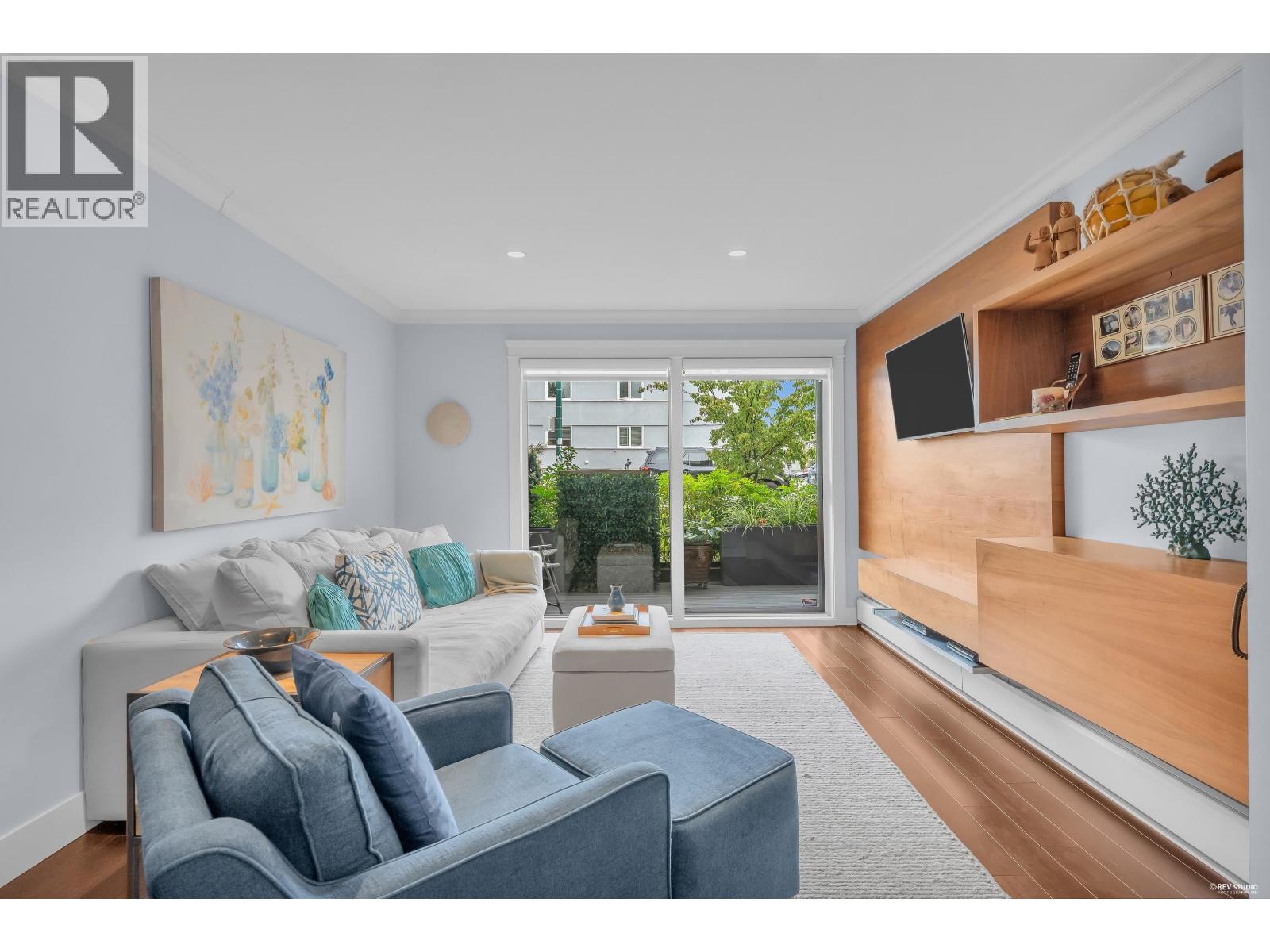 111 2040 Cornwall Avenue, Vancouver, British Columbia  V6J 1E1 - Photo 2 - R3164845