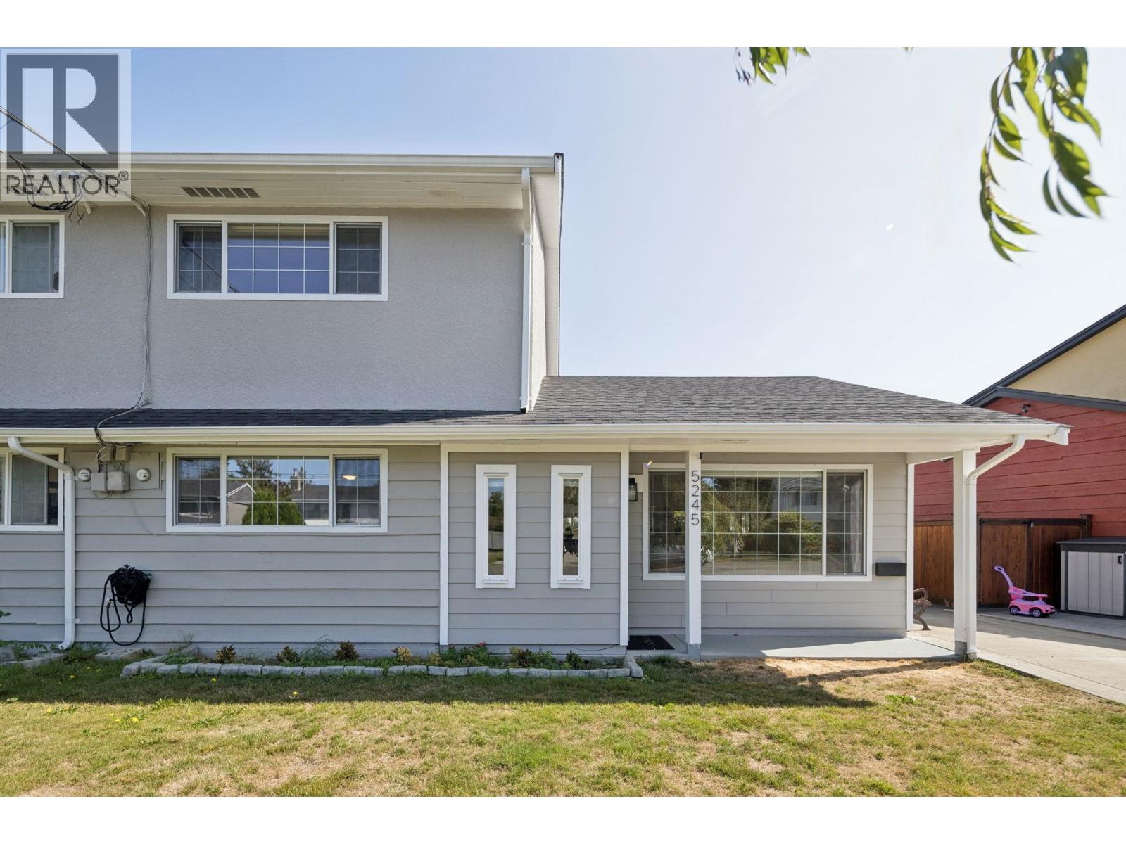 5245 MAPLE CRESCENT, delta, British Columbia