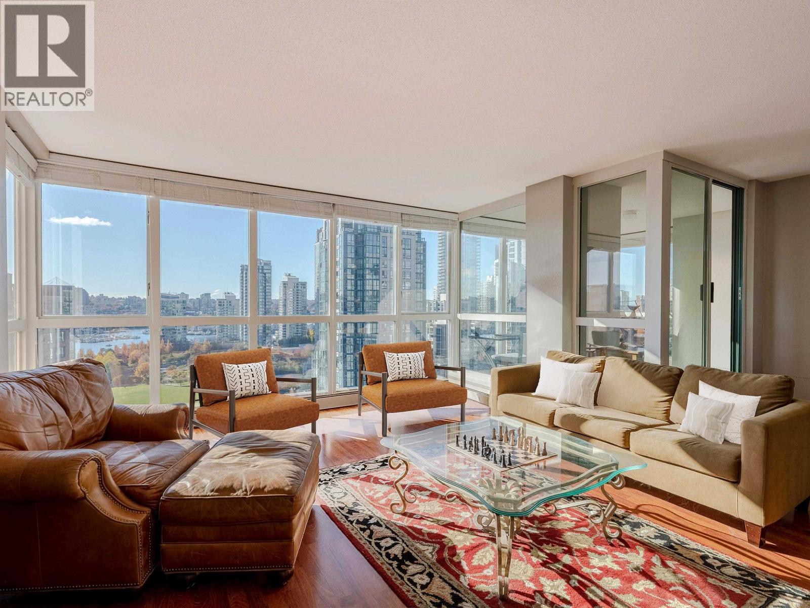 1703 212 Davie Street, Vancouver, British Columbia V6B 5Z4 - Photo 1 - R3164850