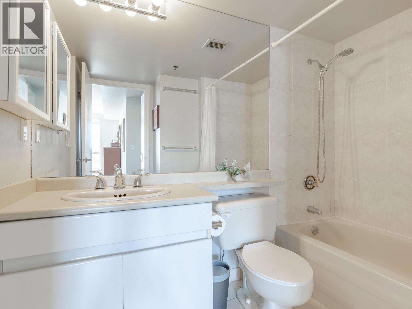 1703 212 Davie Street, Vancouver, British Columbia V6B 5Z4 - Photo 12 - R3164850