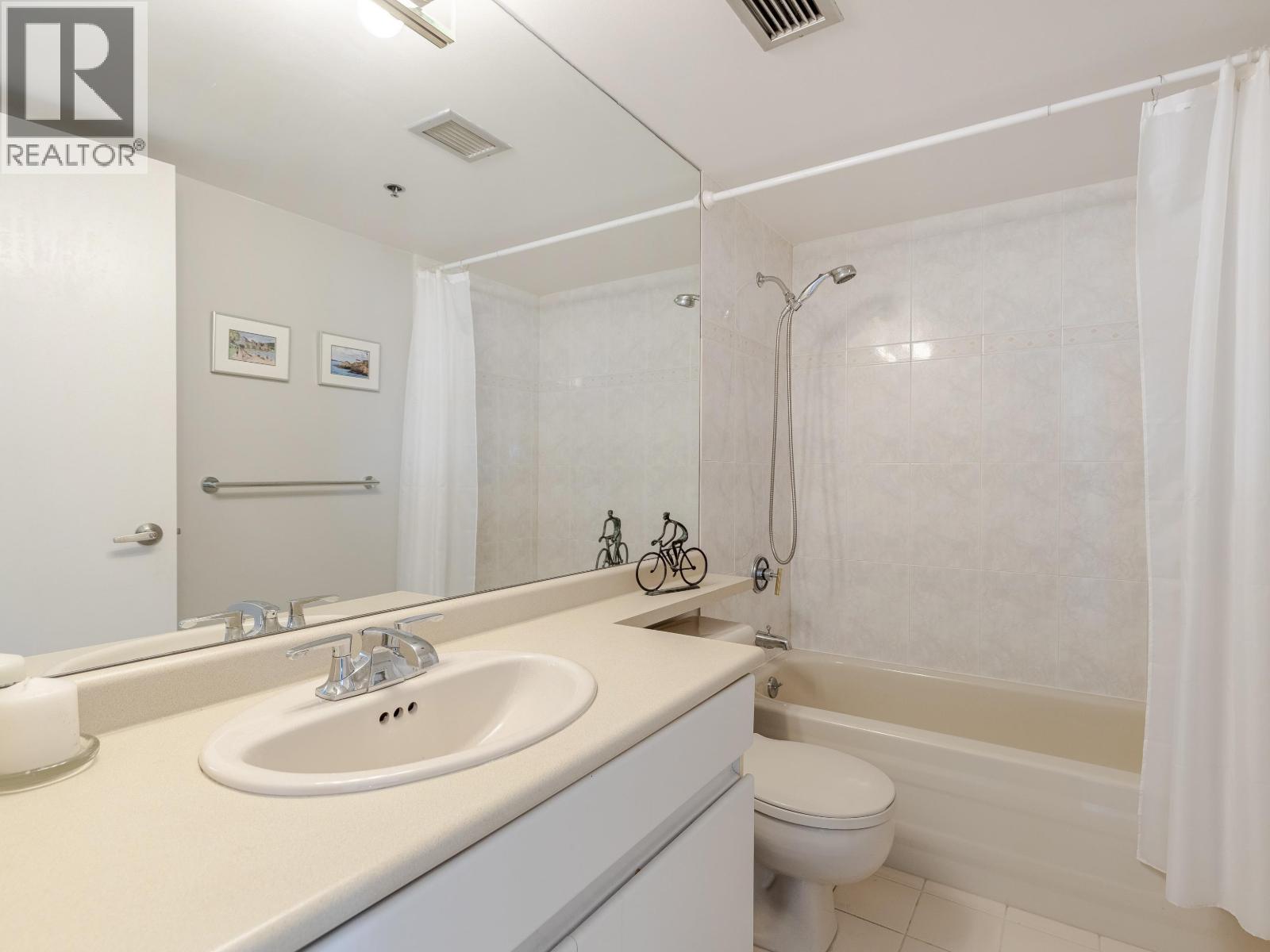 1703 212 Davie Street, Vancouver, British Columbia V6B 5Z4 - Photo 14 - R3164850