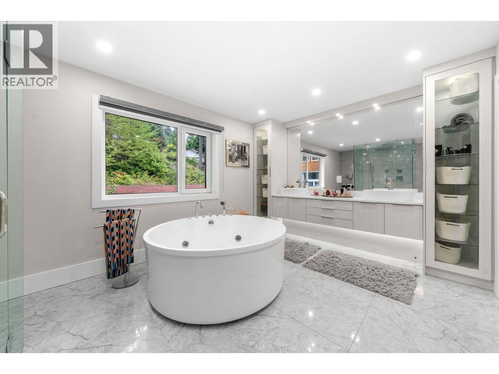 3980 Norwood Avenue, North Vancouver, British Columbia  V7N 3R3 - Photo 21 - R3164839