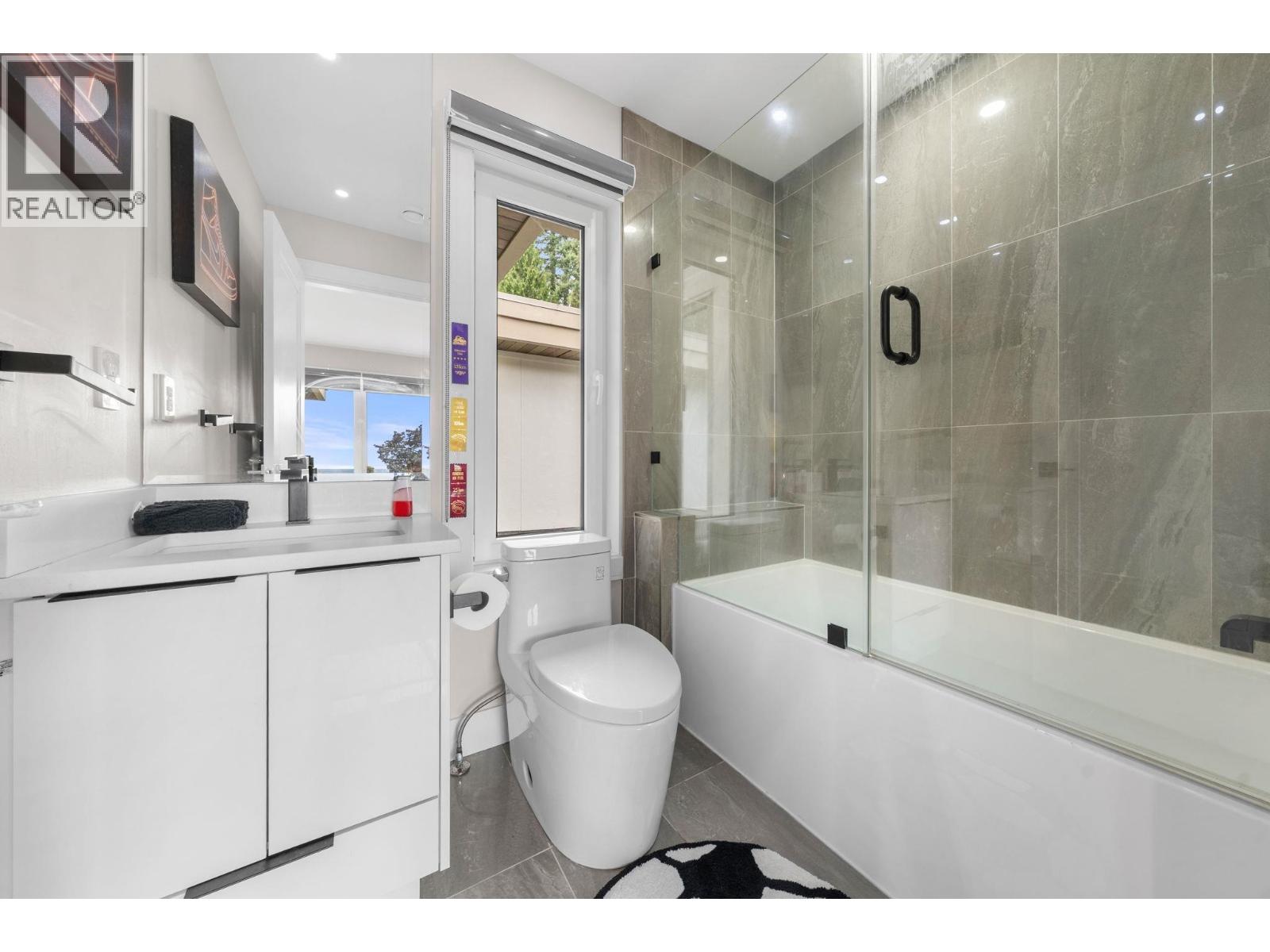 3980 Norwood Avenue, North Vancouver, British Columbia  V7N 3R3 - Photo 25 - R3164839