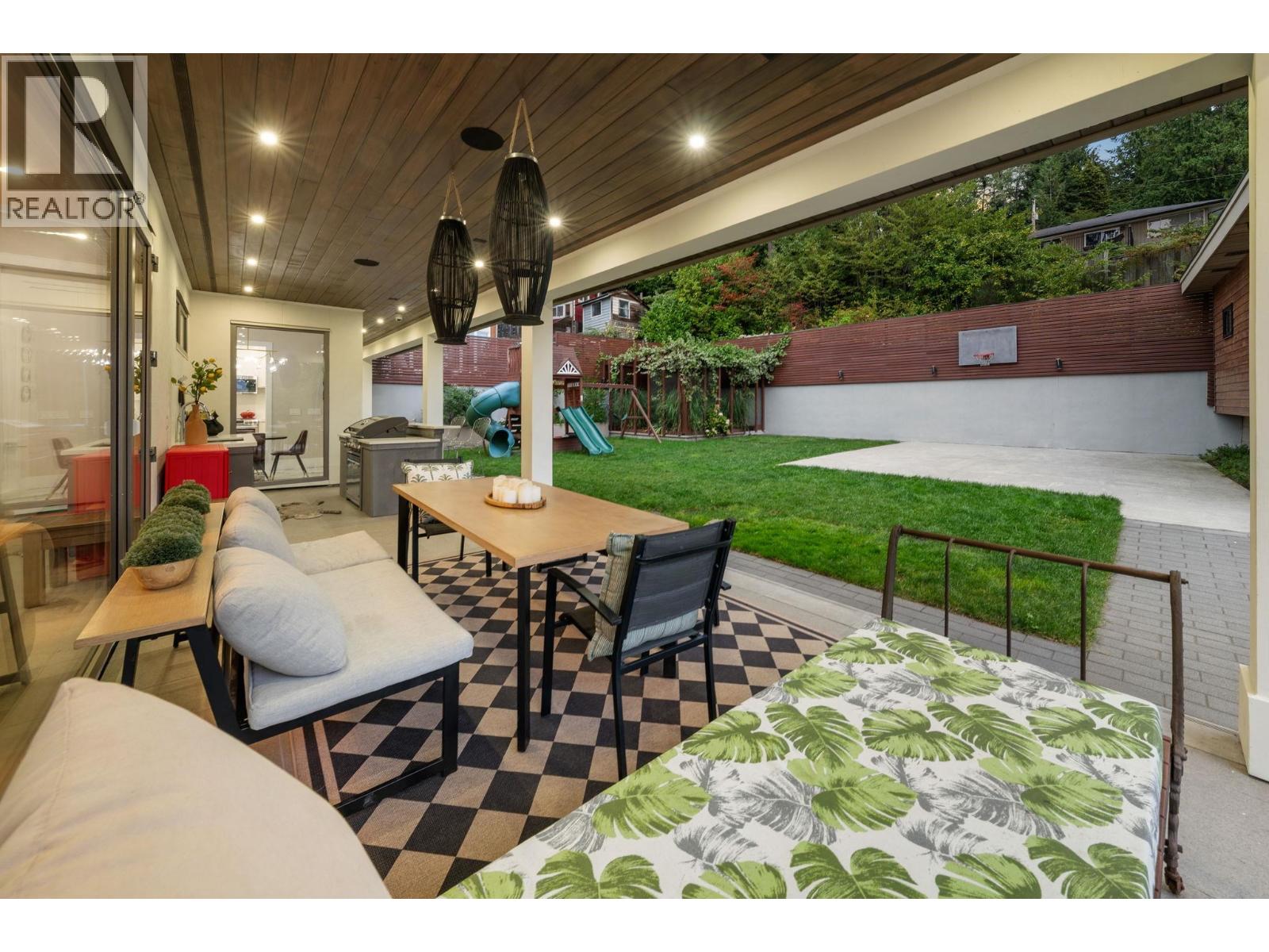 3980 Norwood Avenue, North Vancouver, British Columbia  V7N 3R3 - Photo 37 - R3164839