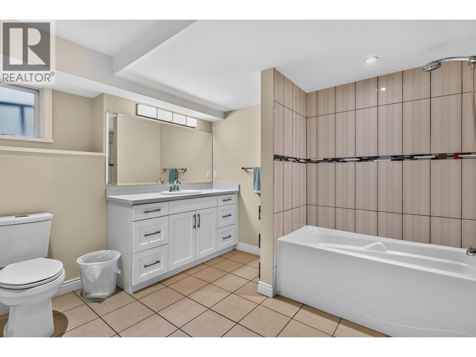 7 Arrow-Wood Close, Port Moody, British Columbia  V3H 4G1 - Photo 34 - R3164856