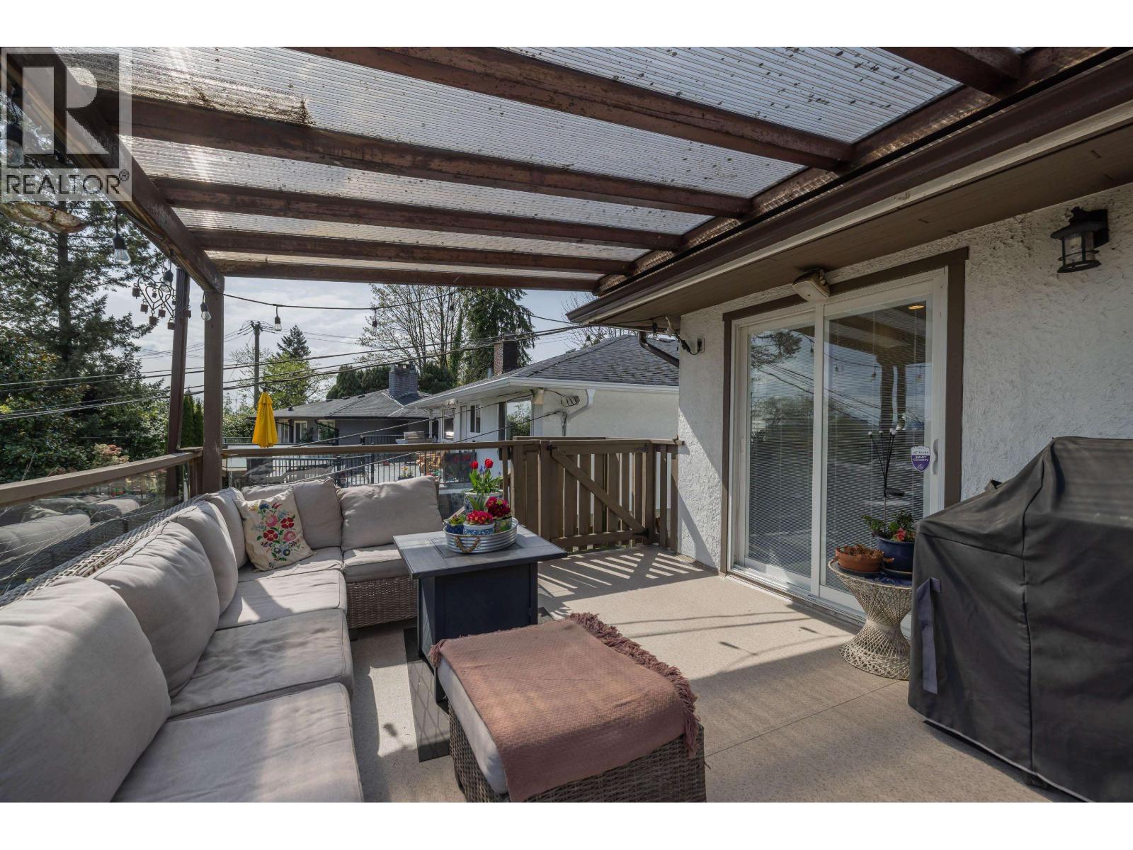 1119 Cloverley Street Street, North Vancouver, British Columbia  V7L 1N7 - Photo 18 - R3164858