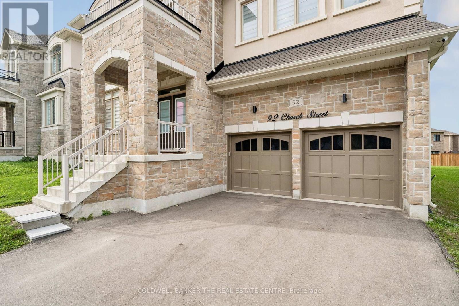 92 Church Street, Georgina, Ontario  L4P 0J4 - Photo 2 - N13780620