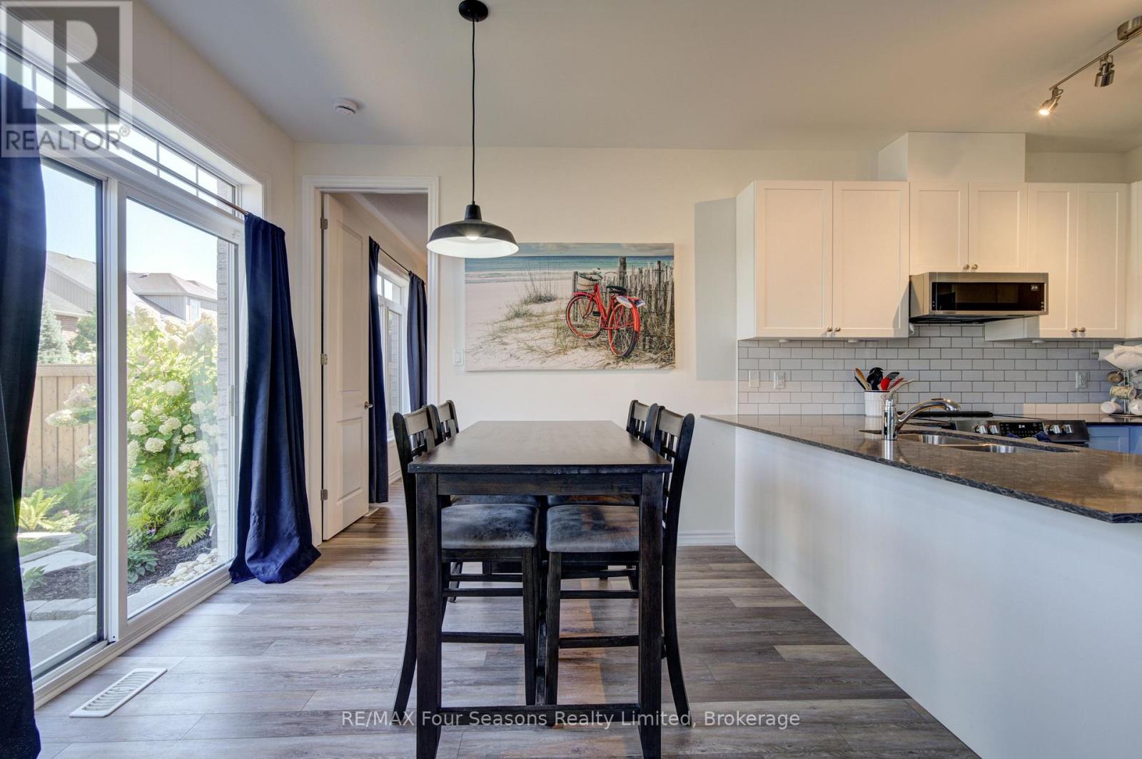 73 Bianca Crescent, Wasaga Beach, Ontario  L9Z 0H6 - Photo 17 - S13780536