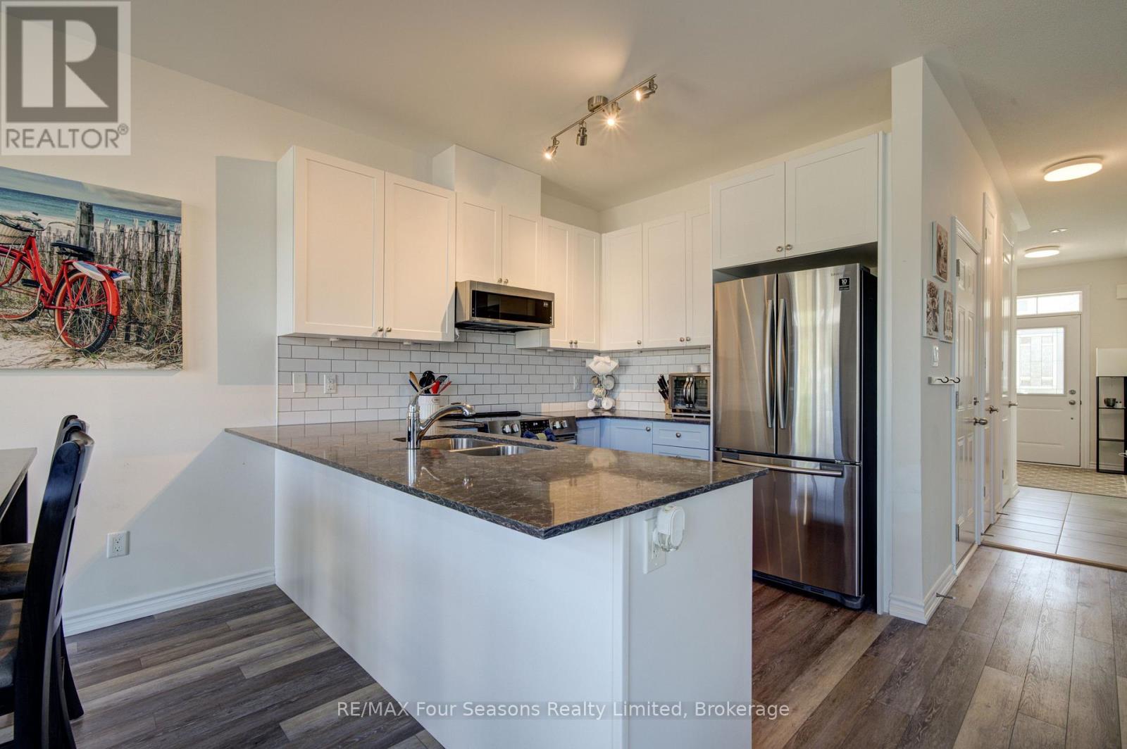 73 Bianca Crescent, Wasaga Beach, Ontario  L9Z 0H6 - Photo 18 - S13780536