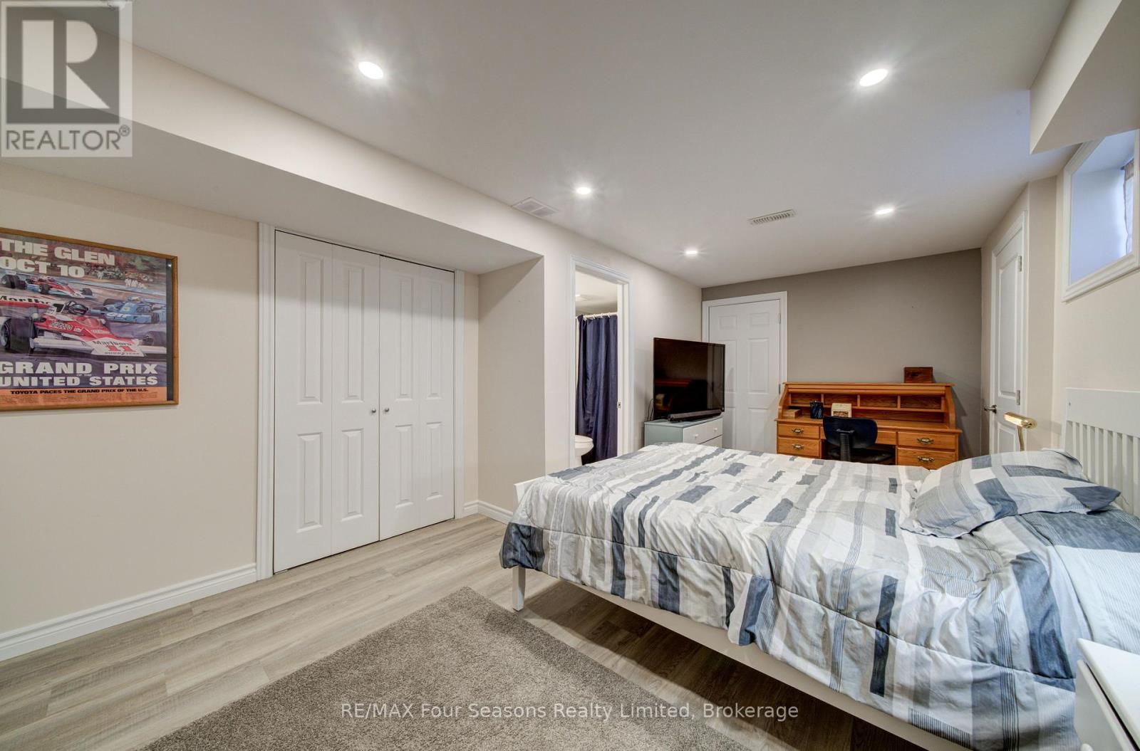 73 Bianca Crescent, Wasaga Beach, Ontario  L9Z 0H6 - Photo 30 - S13780536