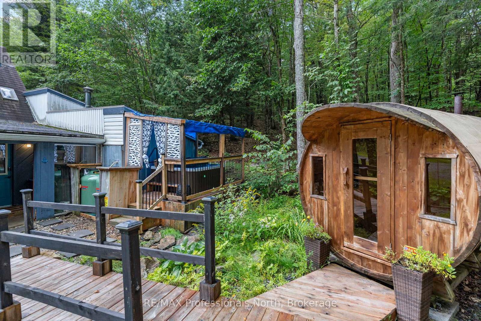 1099 Big Hawk Lake Road, Algonquin Highlands, Ontario  K0M 1J0 - Photo 6 - X13780636