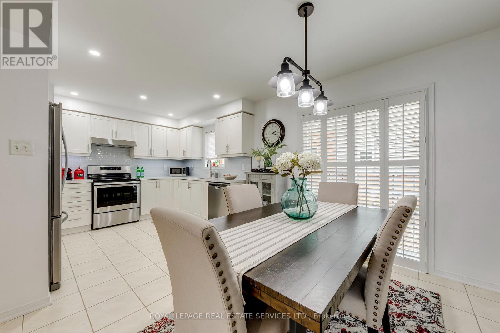 17 - 2360 Parkhaven Boulevard, Oakville, Ontario  L6H 7S6 - Photo 18 - W13780548