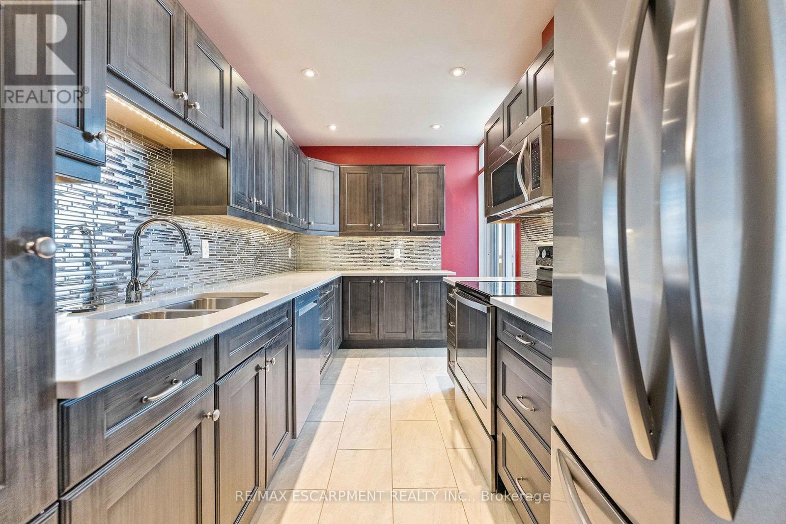 1008 - 1425 Ghent Avenue, Burlington, Ontario  L7S 1X5 - Photo 11 - W13780642
