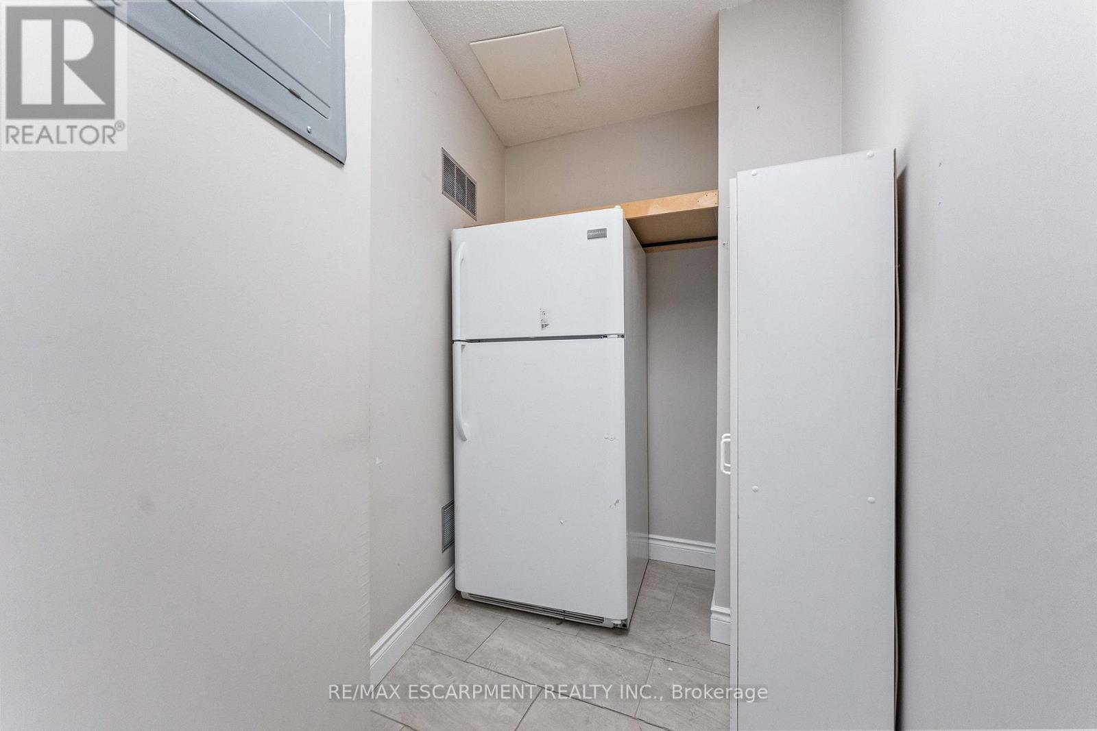 1008 - 1425 Ghent Avenue, Burlington, Ontario  L7S 1X5 - Photo 26 - W13780642